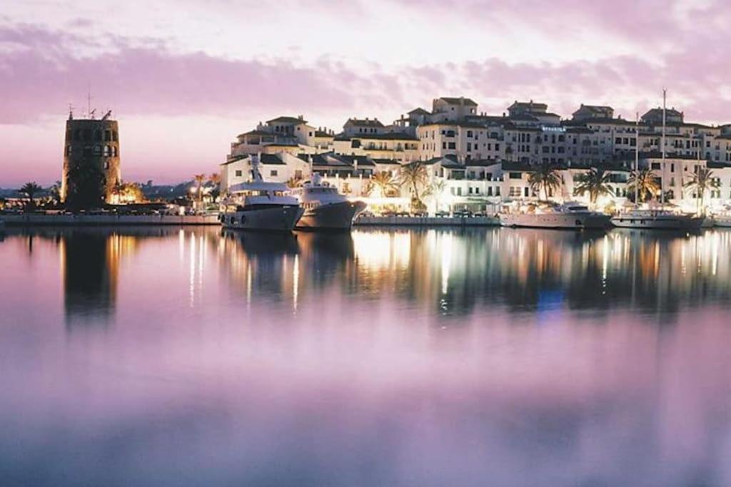 218 Puerto Banus Marbella Front Line 270 Meters Appartement Buitenkant foto