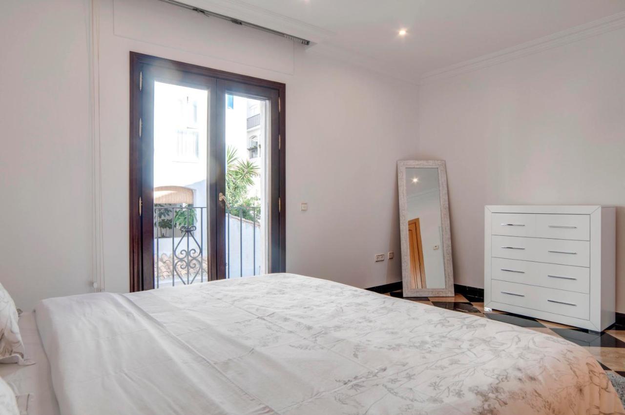 218 Puerto Banus Marbella Front Line 270 Meters Appartement Buitenkant foto