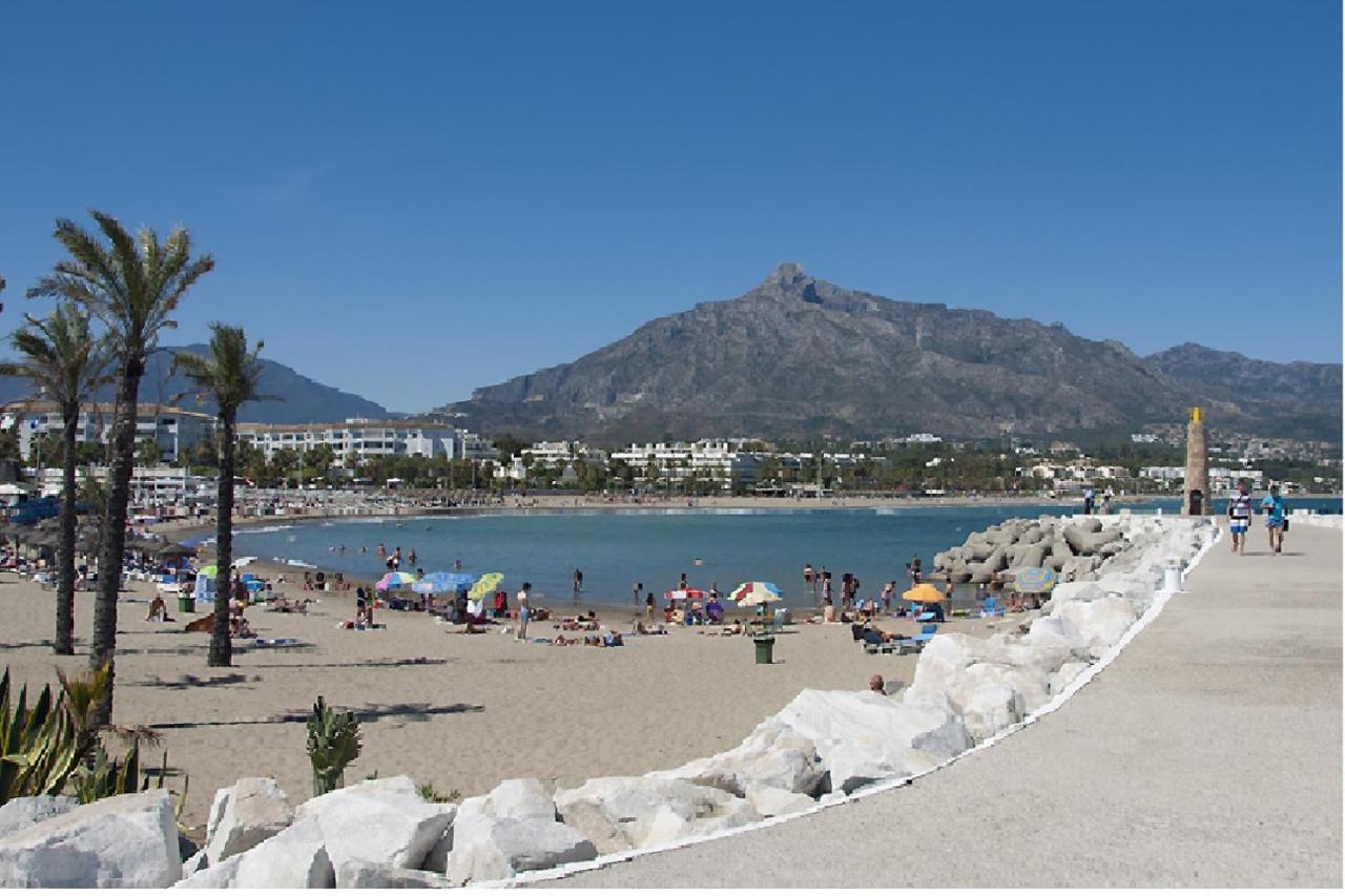 218 Puerto Banus Marbella Front Line 270 Meters Appartement Buitenkant foto